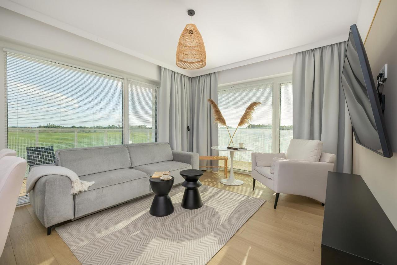 Family With Gym And Swimming Pool By Renters Prestige Apartment Kolobrzeg