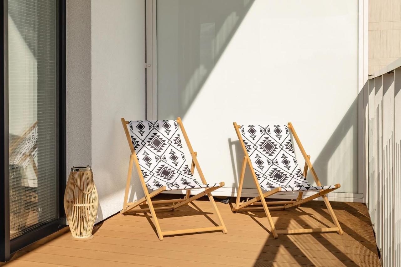 Apartment Family With Gym And Swimming Pool By Renters Prestige